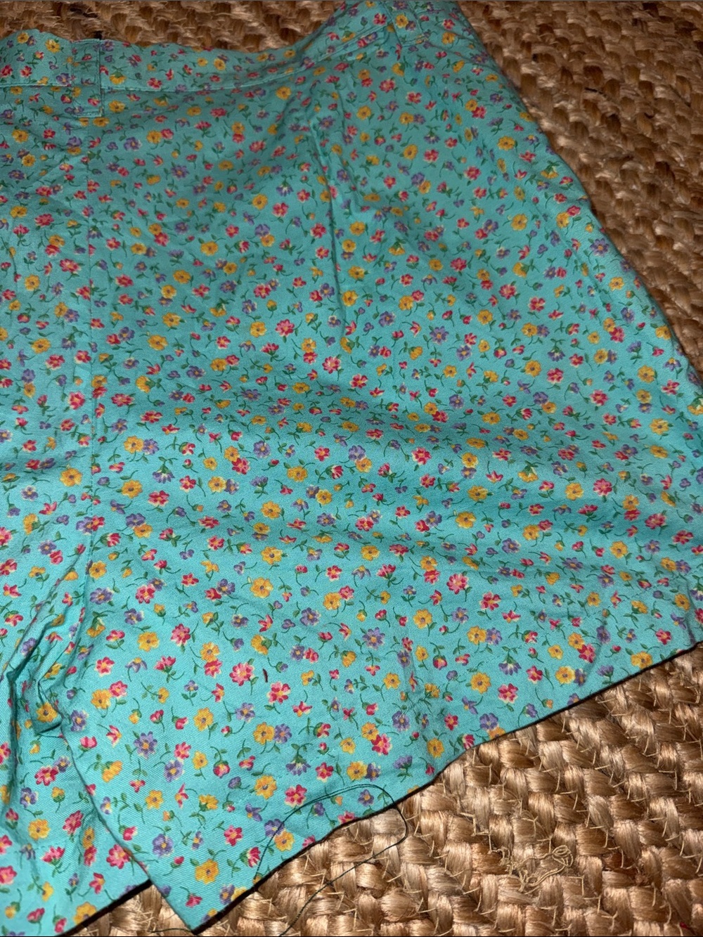 Ralph Lauren Teal Floral High-Waist Shorts 8 - Picture 7 of 7